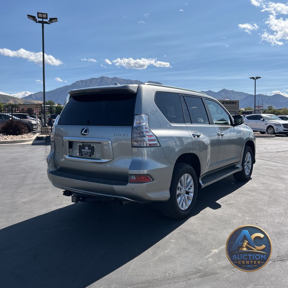 2023 Lexus GX 460 Base
