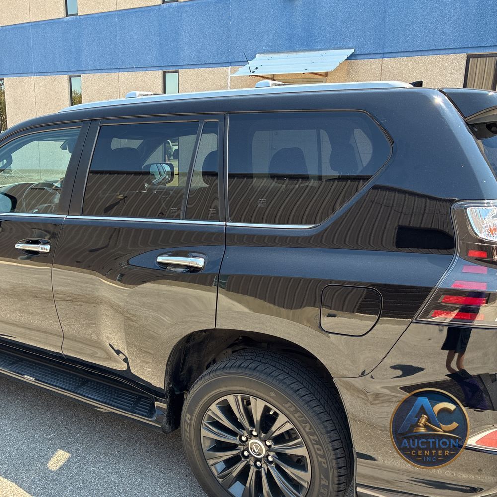 2023 Lexus GX 460 Base