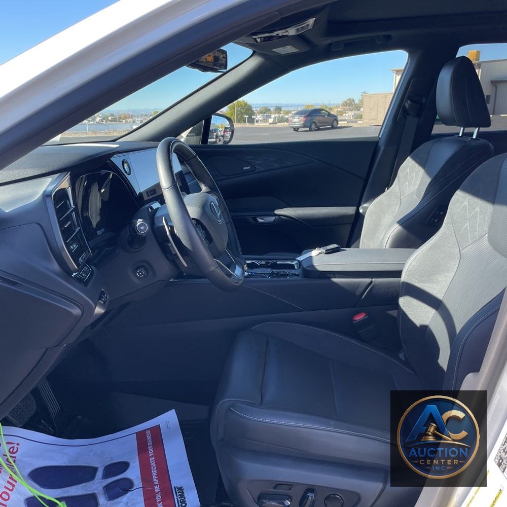 2025 Lexus RX 450h+ Luxury