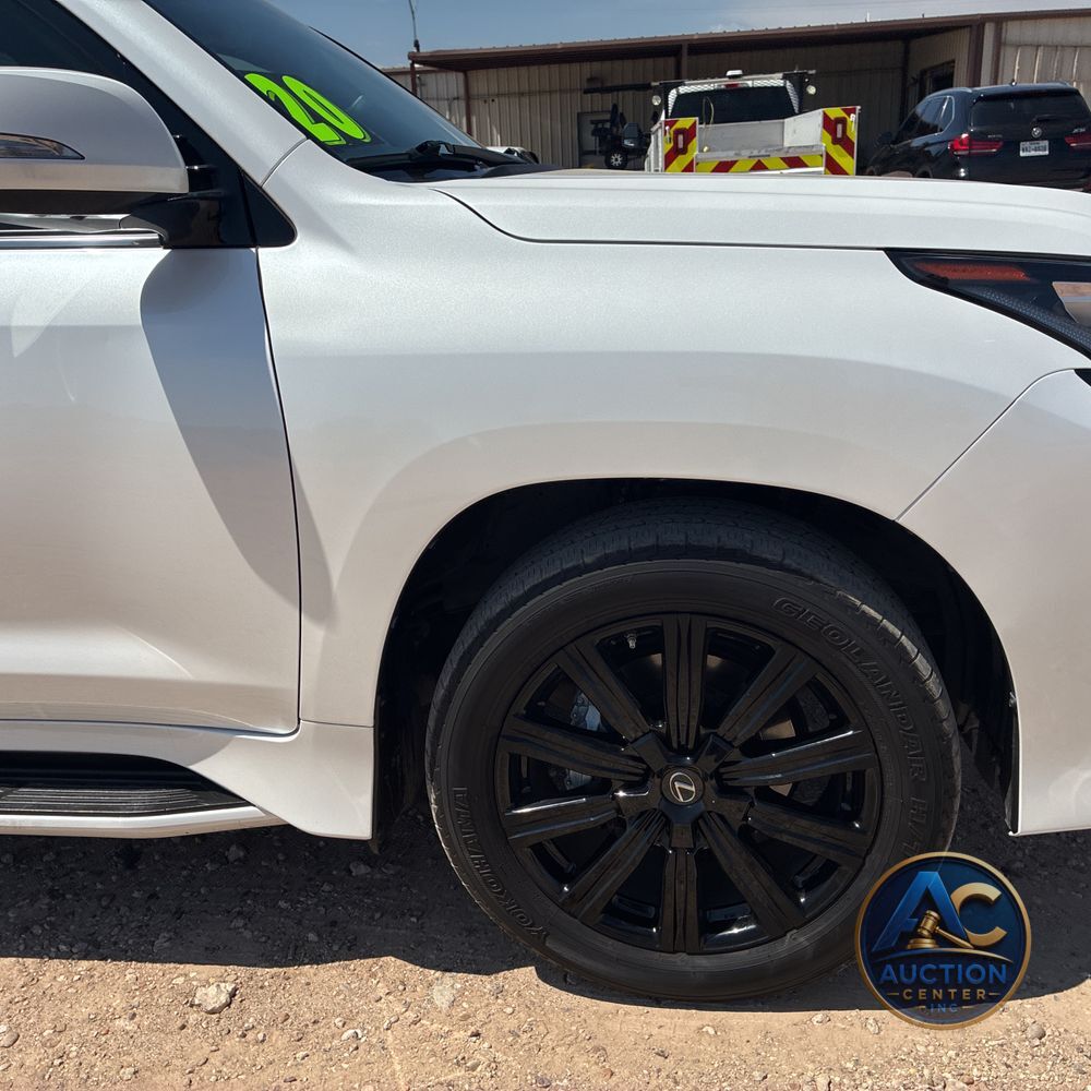 2020 Lexus LX 570 Three-Row
