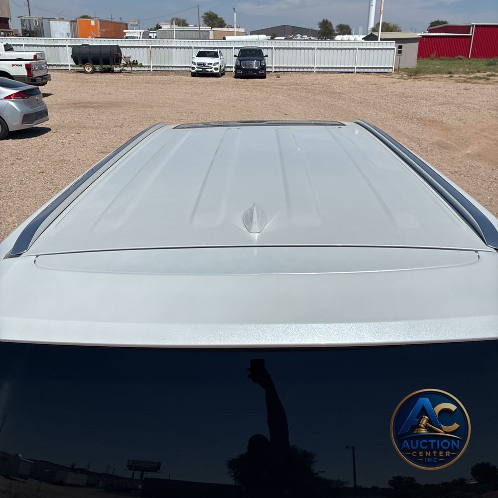 2020 Lexus LX 570 Three-Row