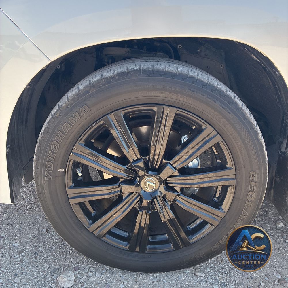 2020 Lexus LX 570 Three-Row