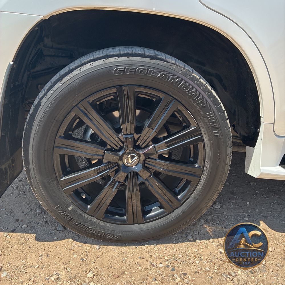 2020 Lexus LX 570 Three-Row