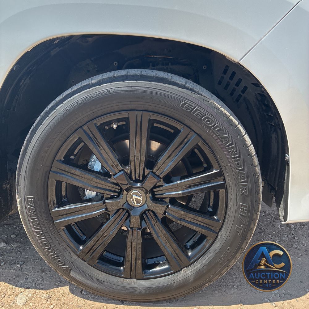 2020 Lexus LX 570 Three-Row