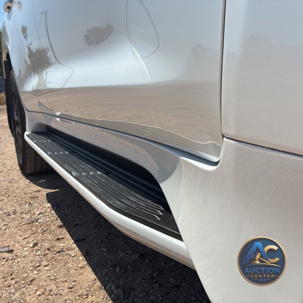 2020 Lexus LX 570 Three-Row