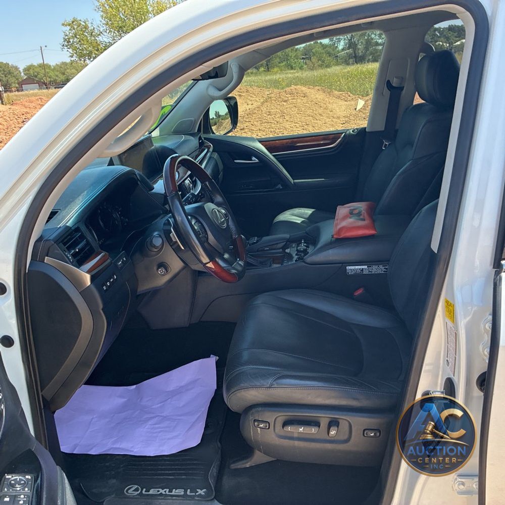 2020 Lexus LX 570 Three-Row