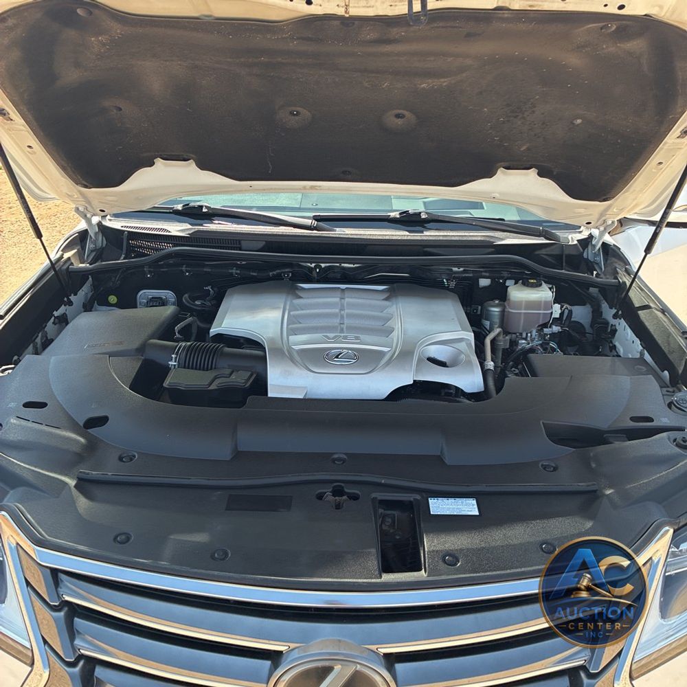 2020 Lexus LX 570 Three-Row
