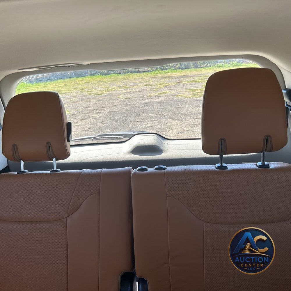 2021 Lexus LX 570 Three-Row