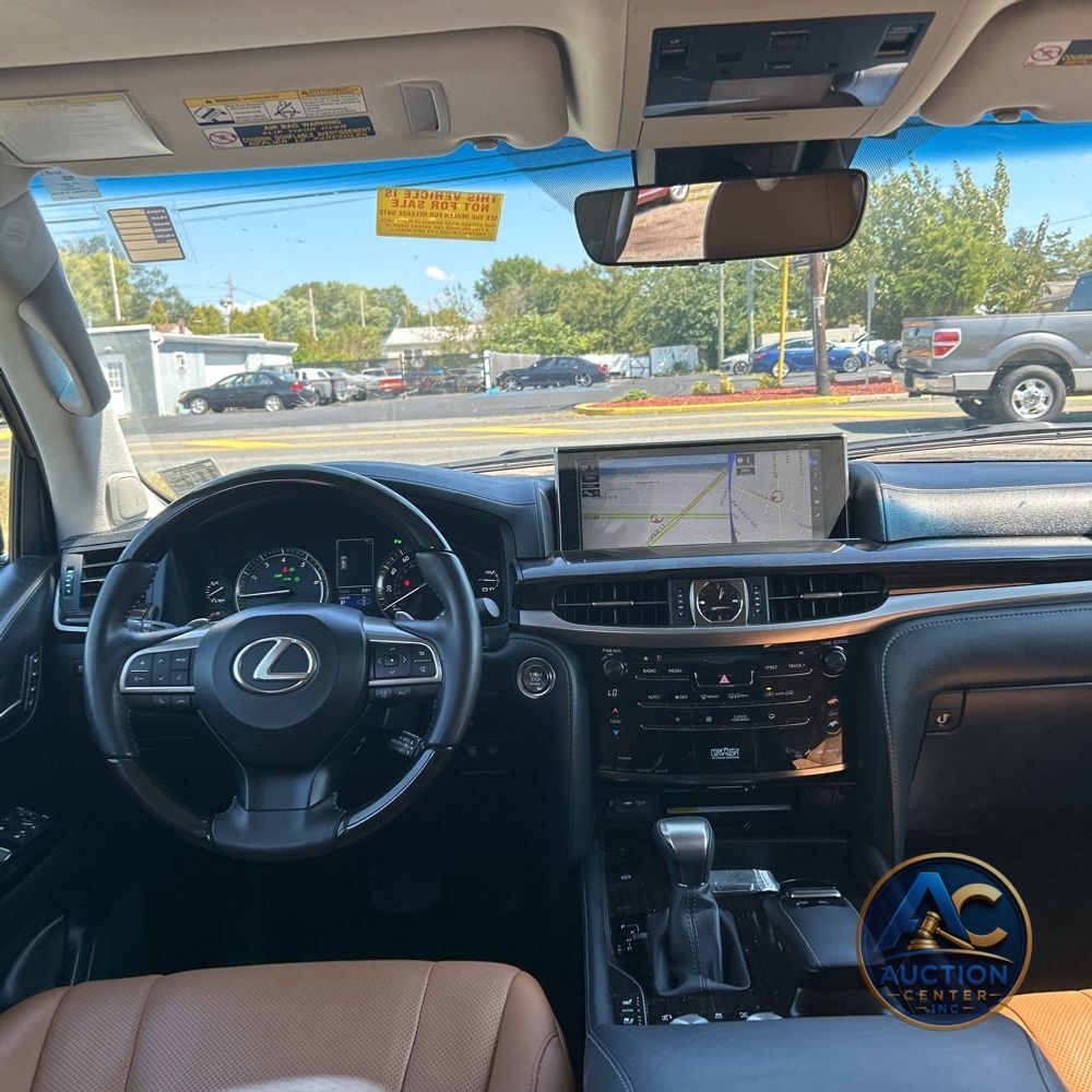2021 Lexus LX 570 Three-Row