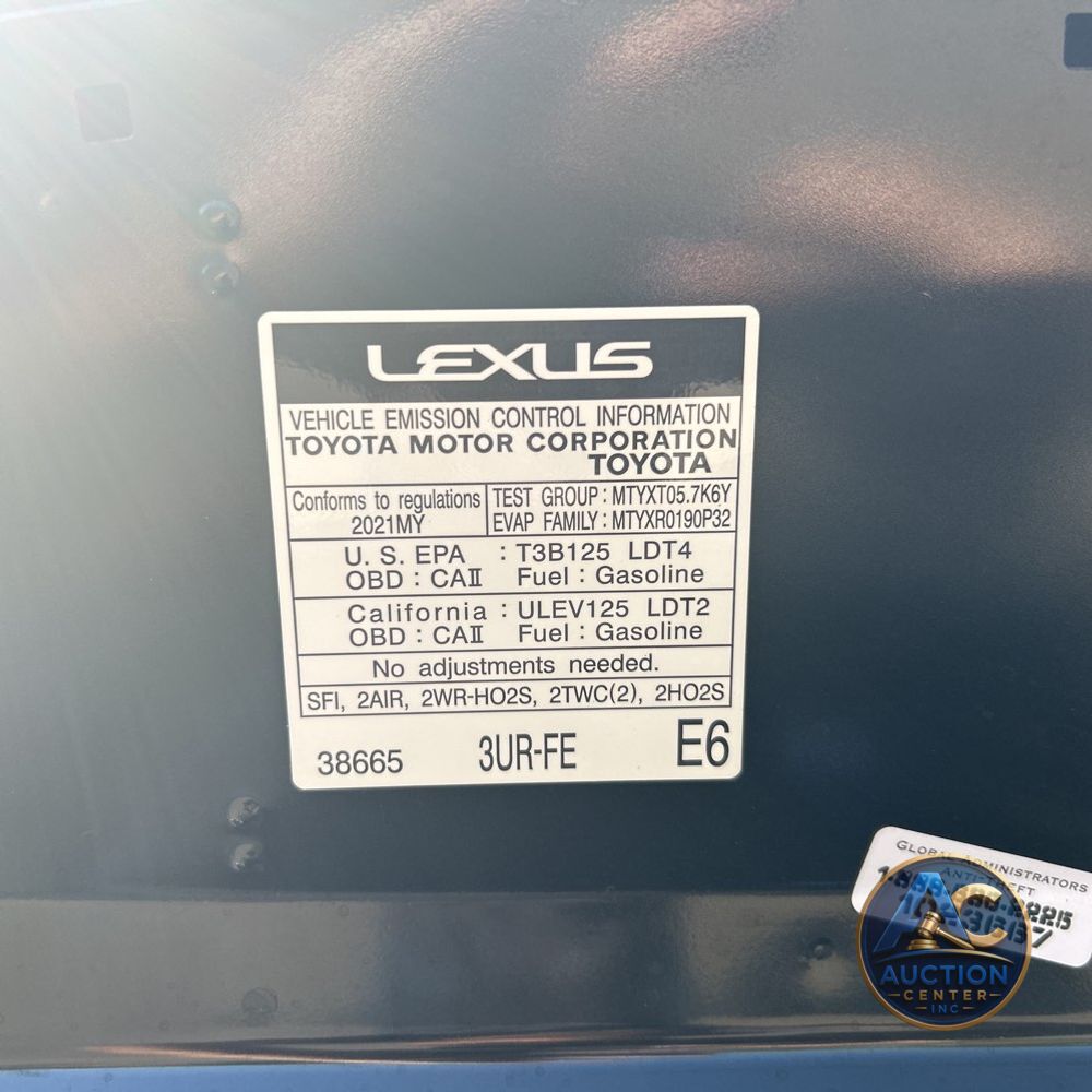 2021 Lexus LX 570 Three-Row