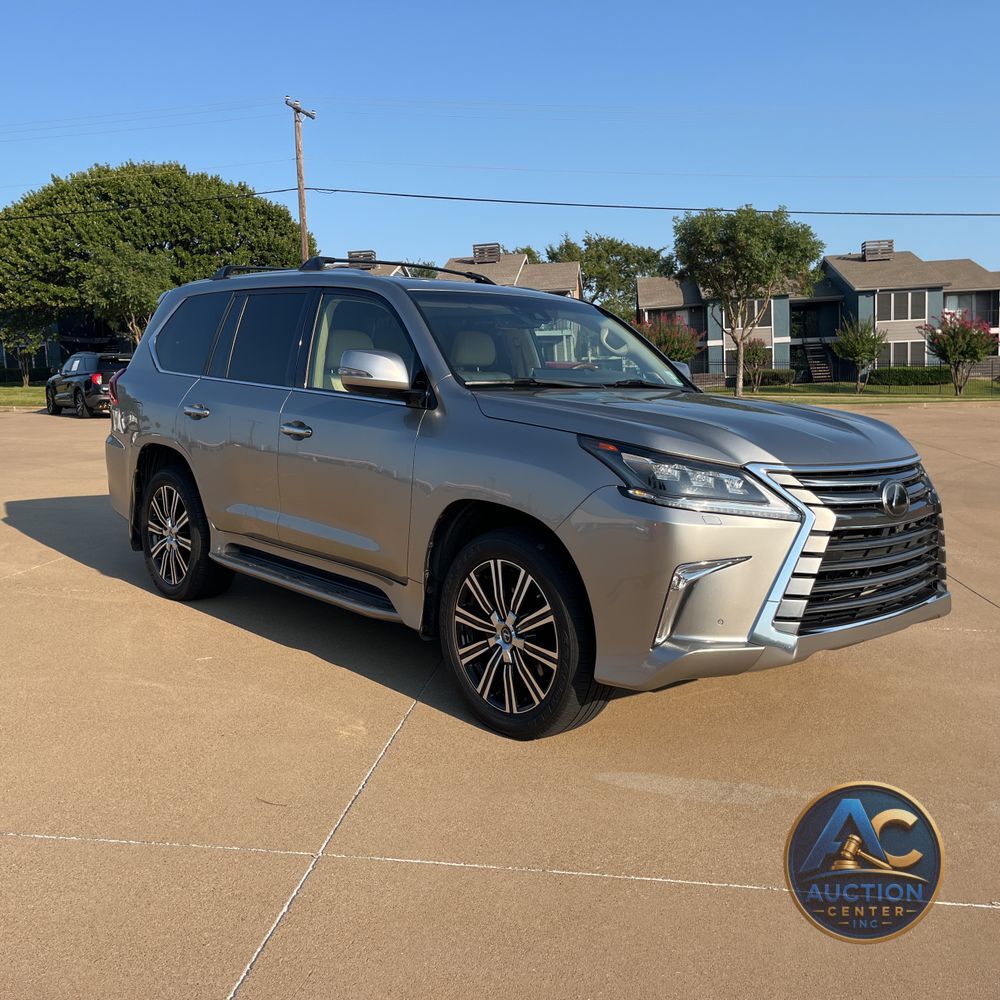 2020 Lexus LX 570 Three-Row