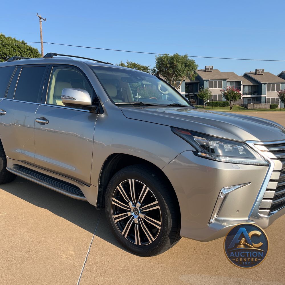 2020 Lexus LX 570 Three-Row
