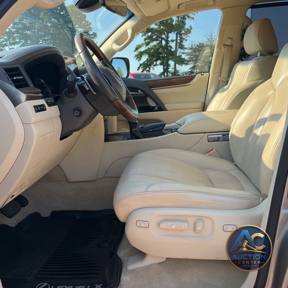 2020 Lexus LX 570 Three-Row