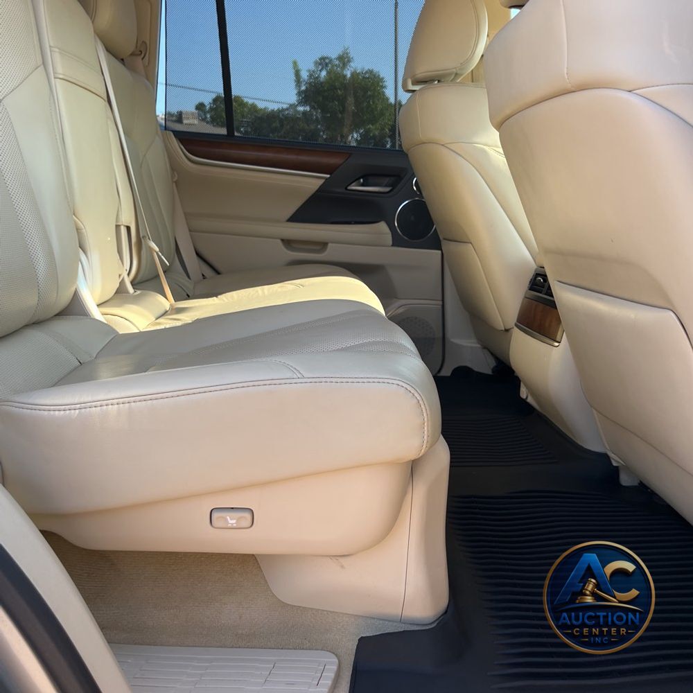 2020 Lexus LX 570 Three-Row