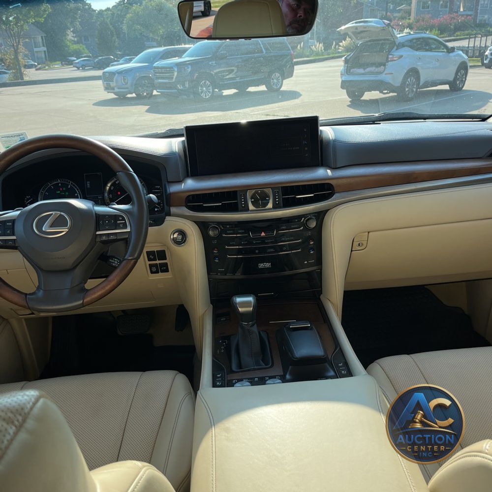2020 Lexus LX 570 Three-Row