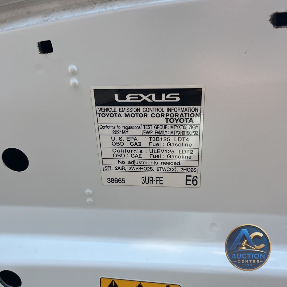 2021 Lexus LX 570 Three-Row