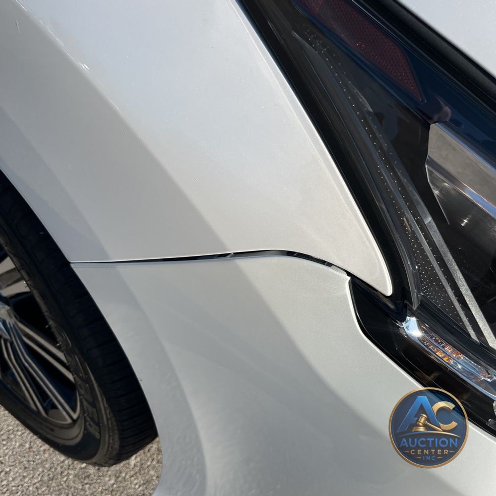 2021 Lexus LX 570 Three-Row