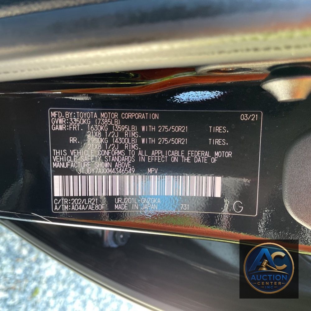 2021 Lexus LX 570 Three-Row