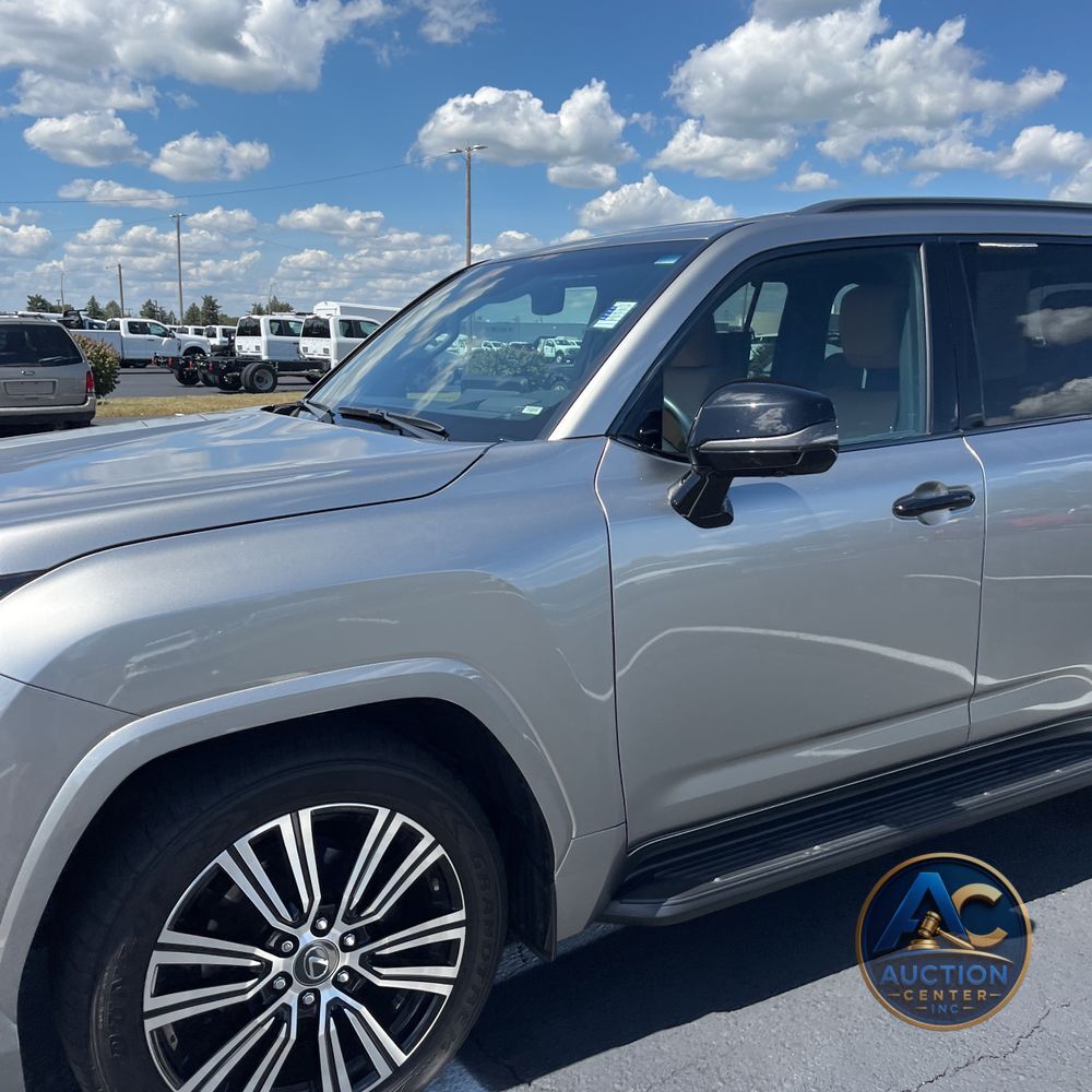 2023 Lexus LX 600 Luxury