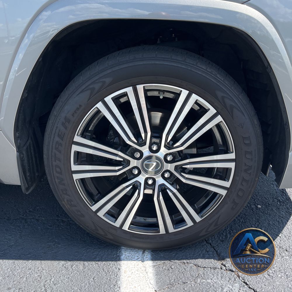2023 Lexus LX 600 Luxury