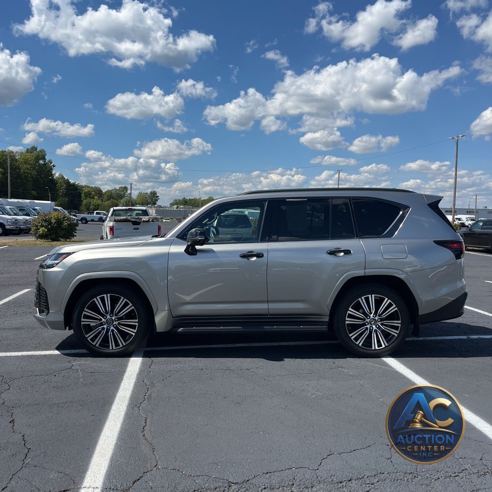 2023 Lexus LX 600 Luxury