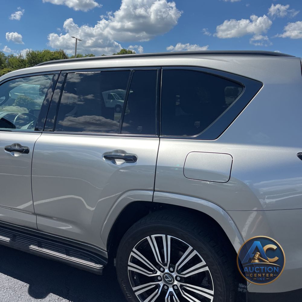 2023 Lexus LX 600 Luxury