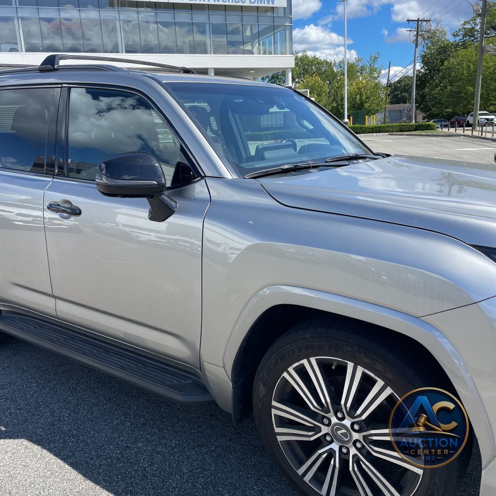 2023 Lexus LX 600 Luxury