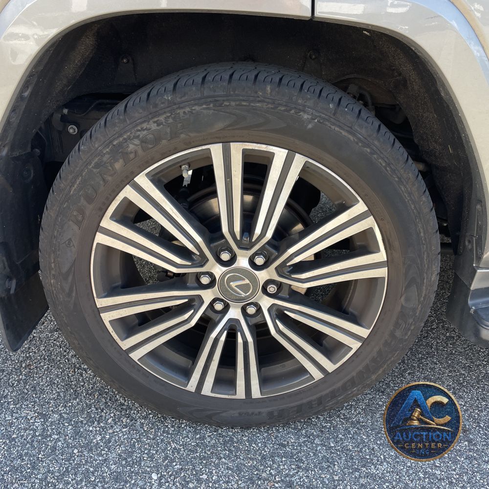 2023 Lexus LX 600 Luxury