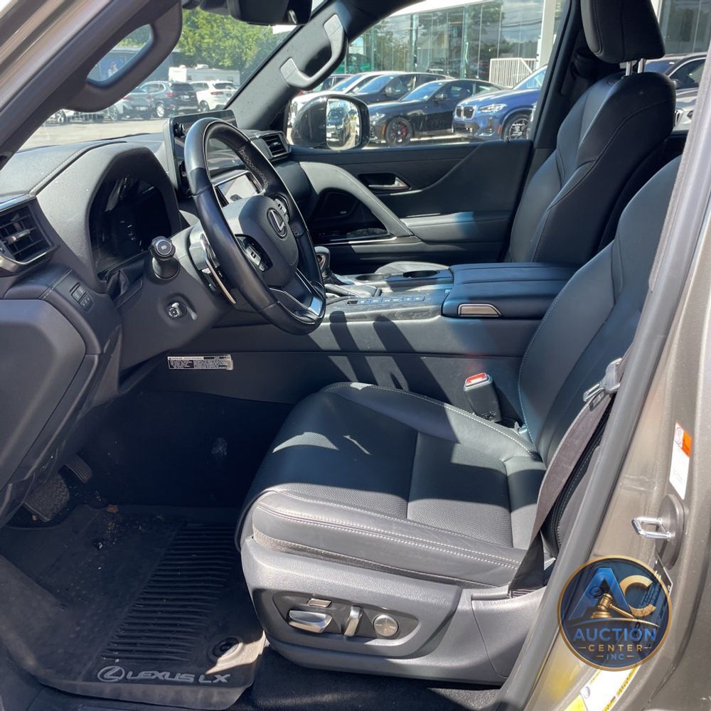 2023 Lexus LX 600 Luxury