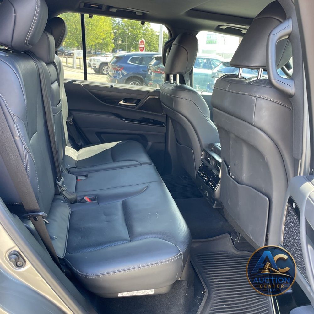 2023 Lexus LX 600 Luxury
