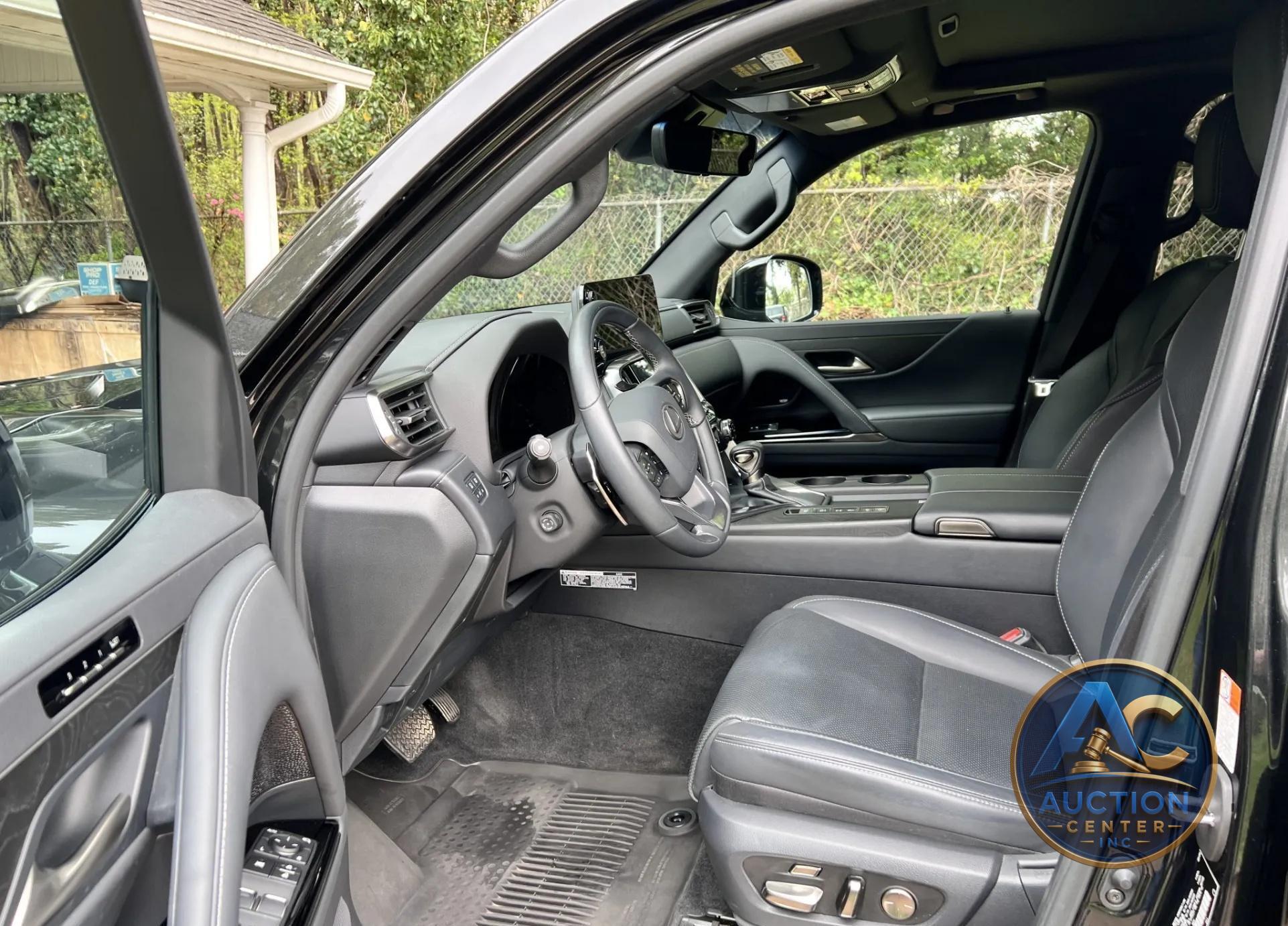 2024 Lexus LX600