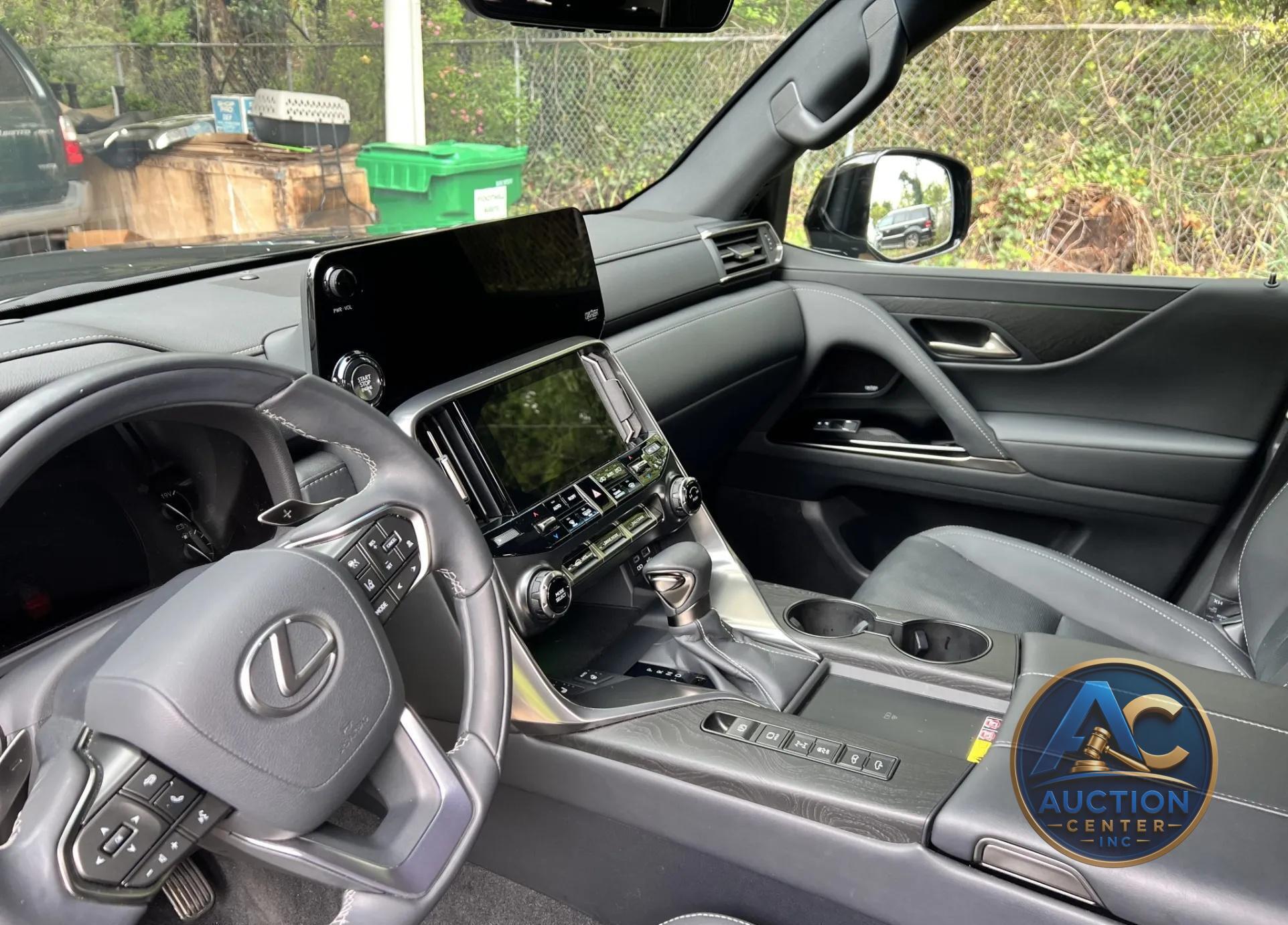 2024 Lexus LX600