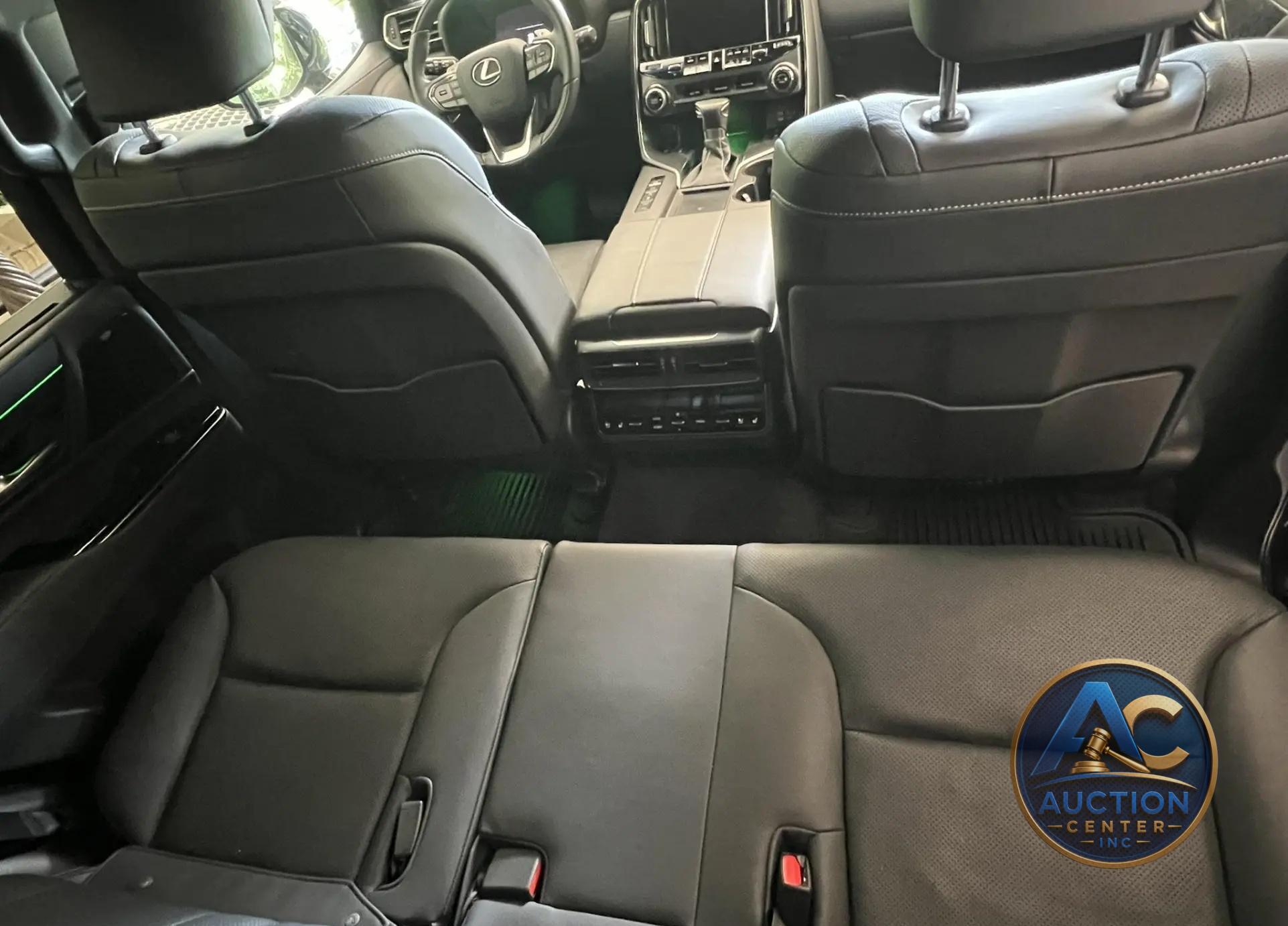 2024 Lexus LX600