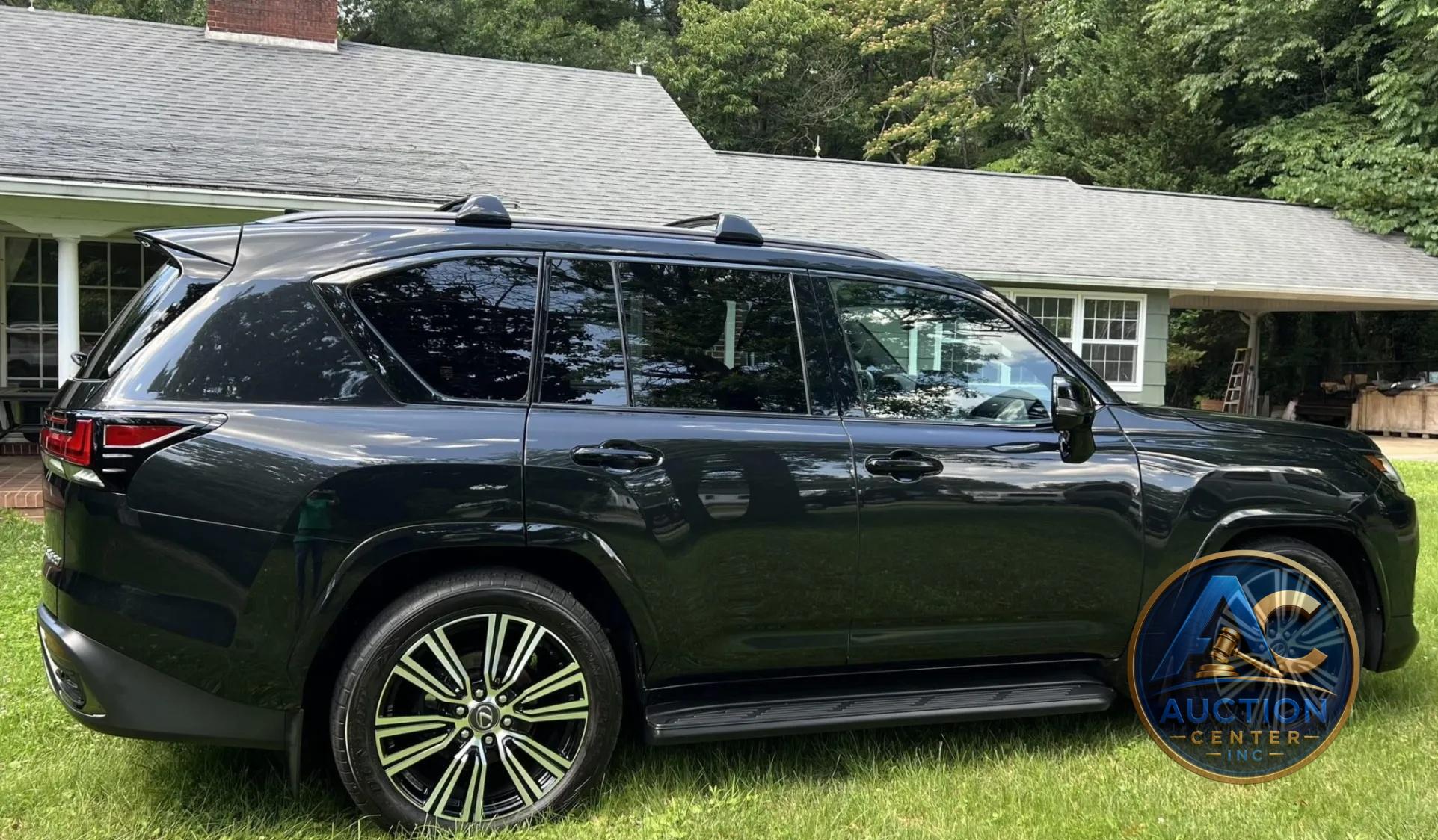 2024 Lexus LX600
