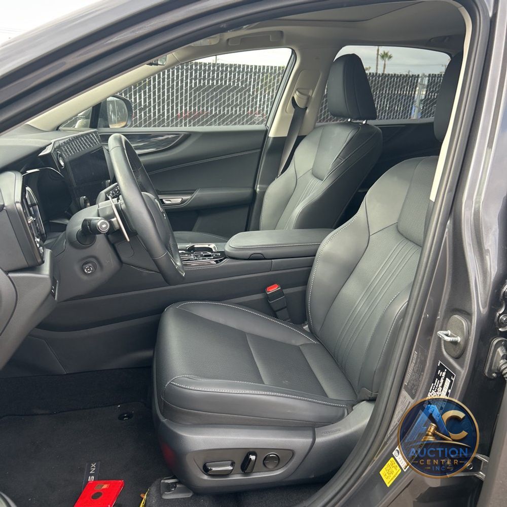 2025 Lexus NX 350h Premium