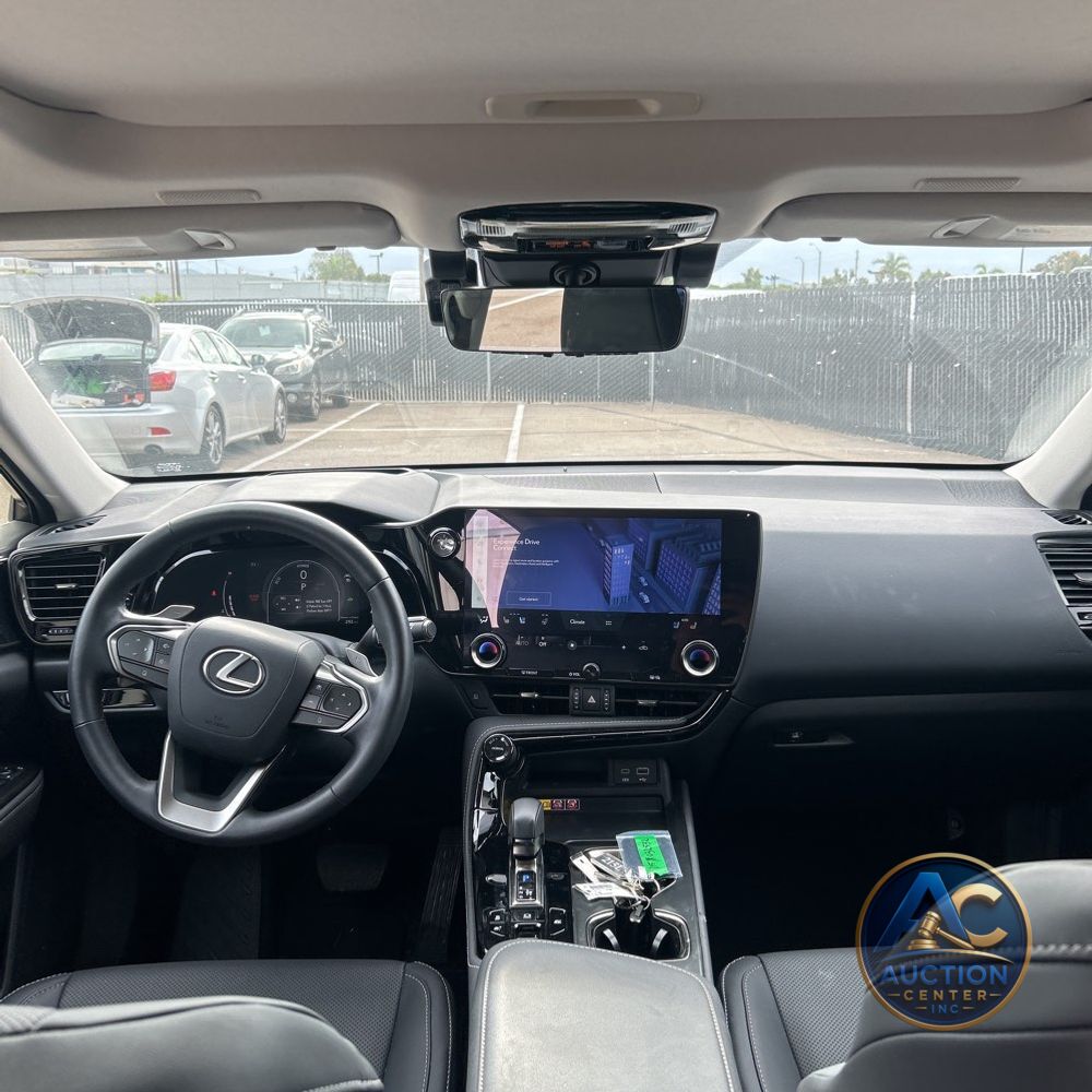 2025 Lexus NX 350h Premium