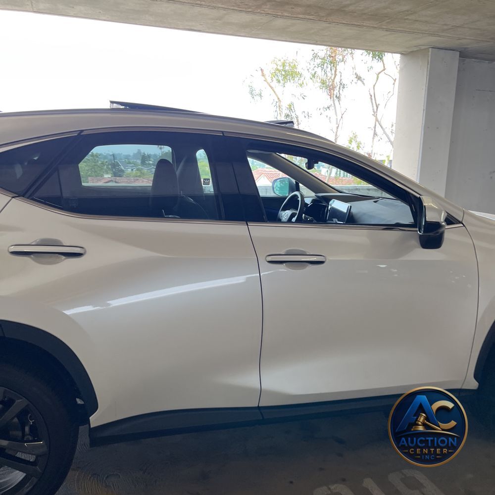 2025 Lexus NX 450h+ Base