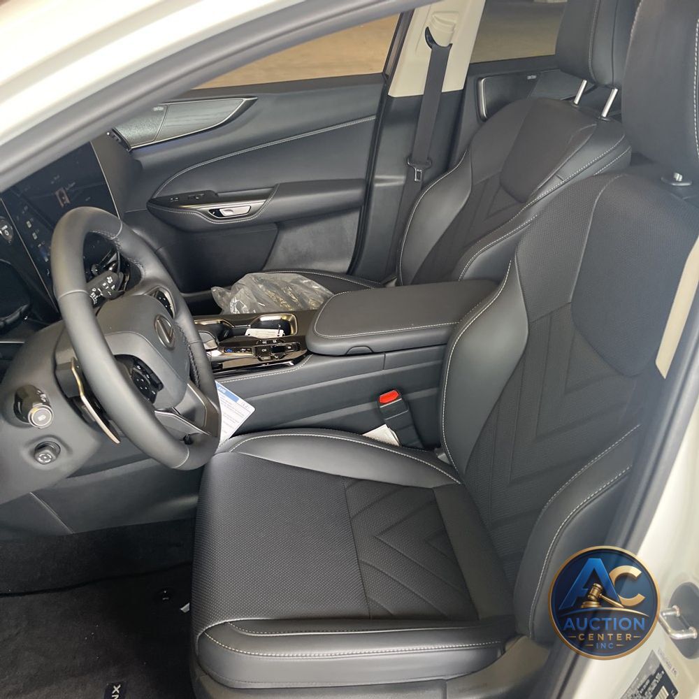 2025 Lexus NX 450h+ Base