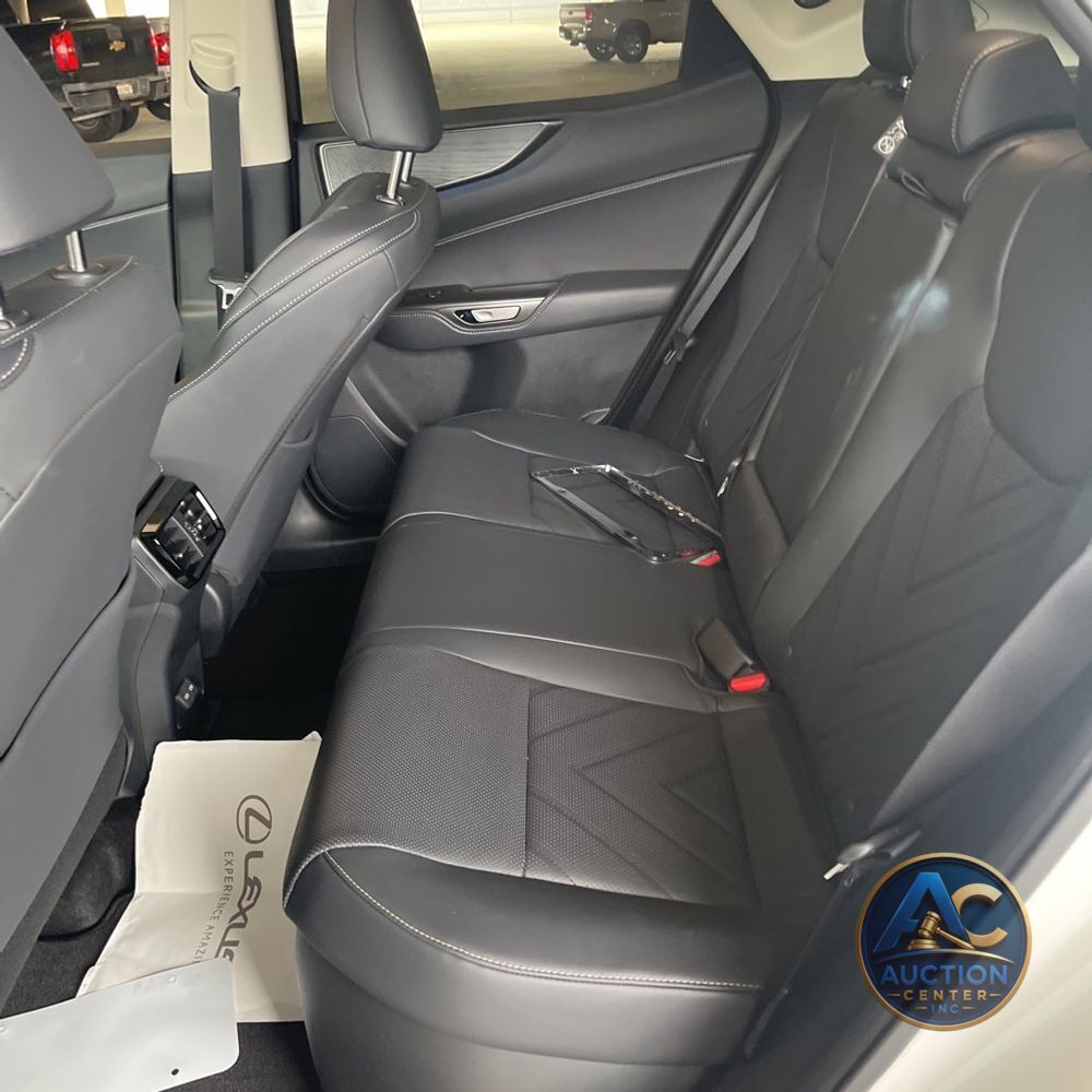 2025 Lexus NX 450h+ Base