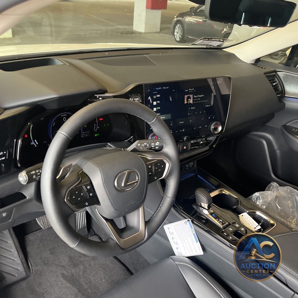 2025 Lexus NX 450h+ Base