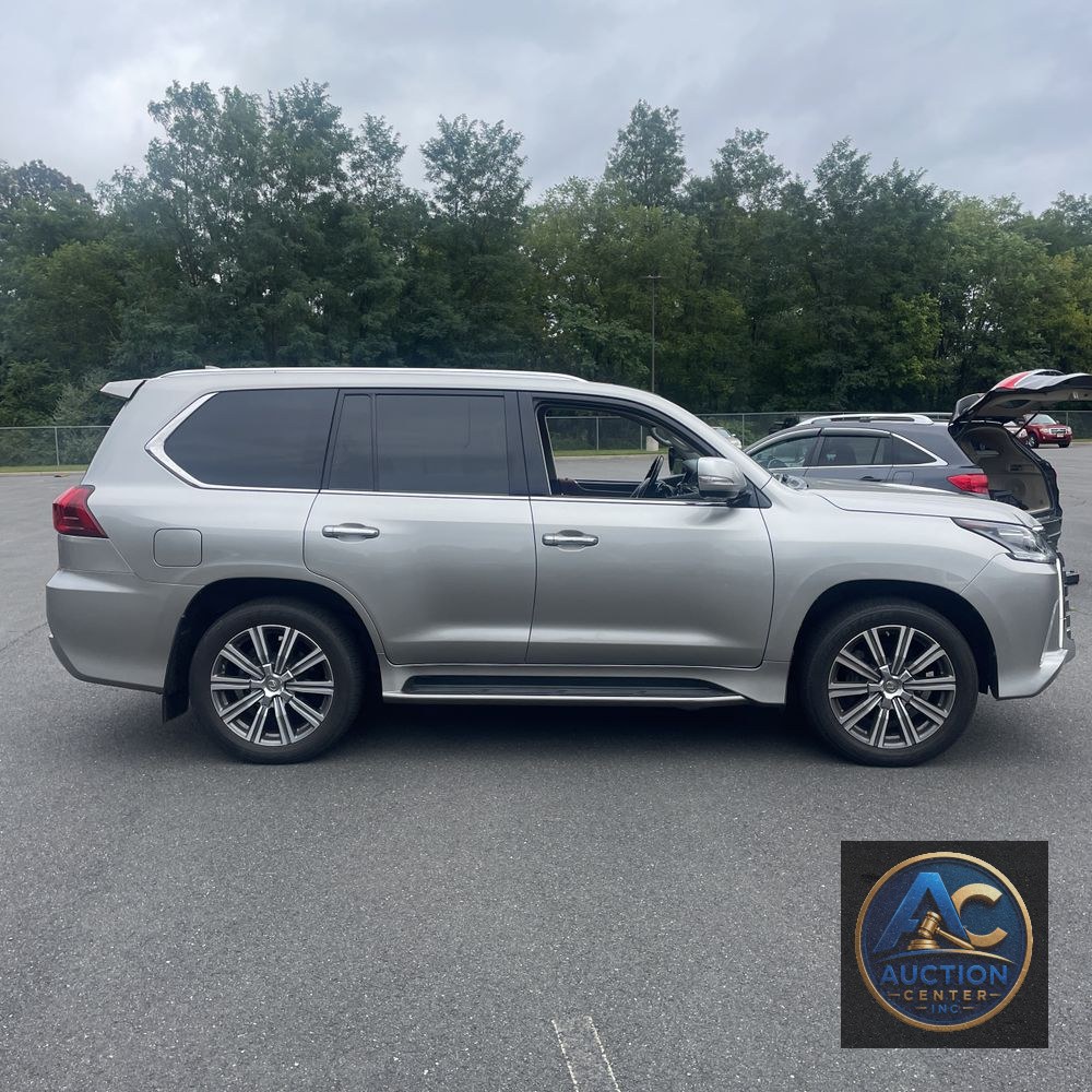 2017 Lexus LX 570 Base