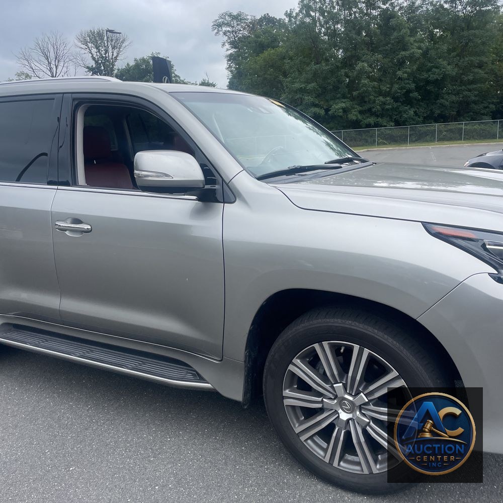 2017 Lexus LX 570 Base