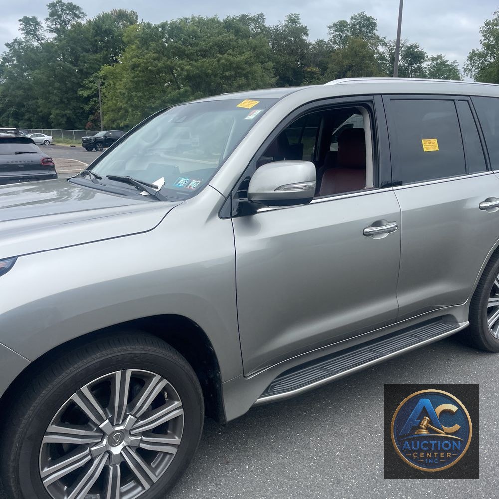 2017 Lexus LX 570 Base