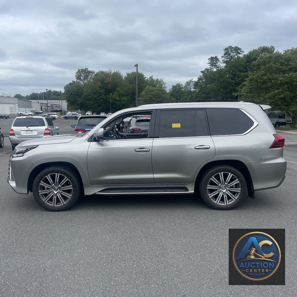 2017 Lexus LX 570 Base