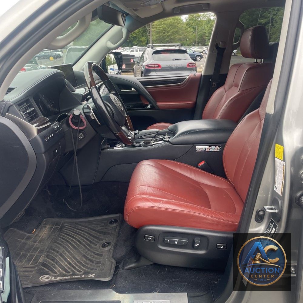 2017 Lexus LX 570 Base