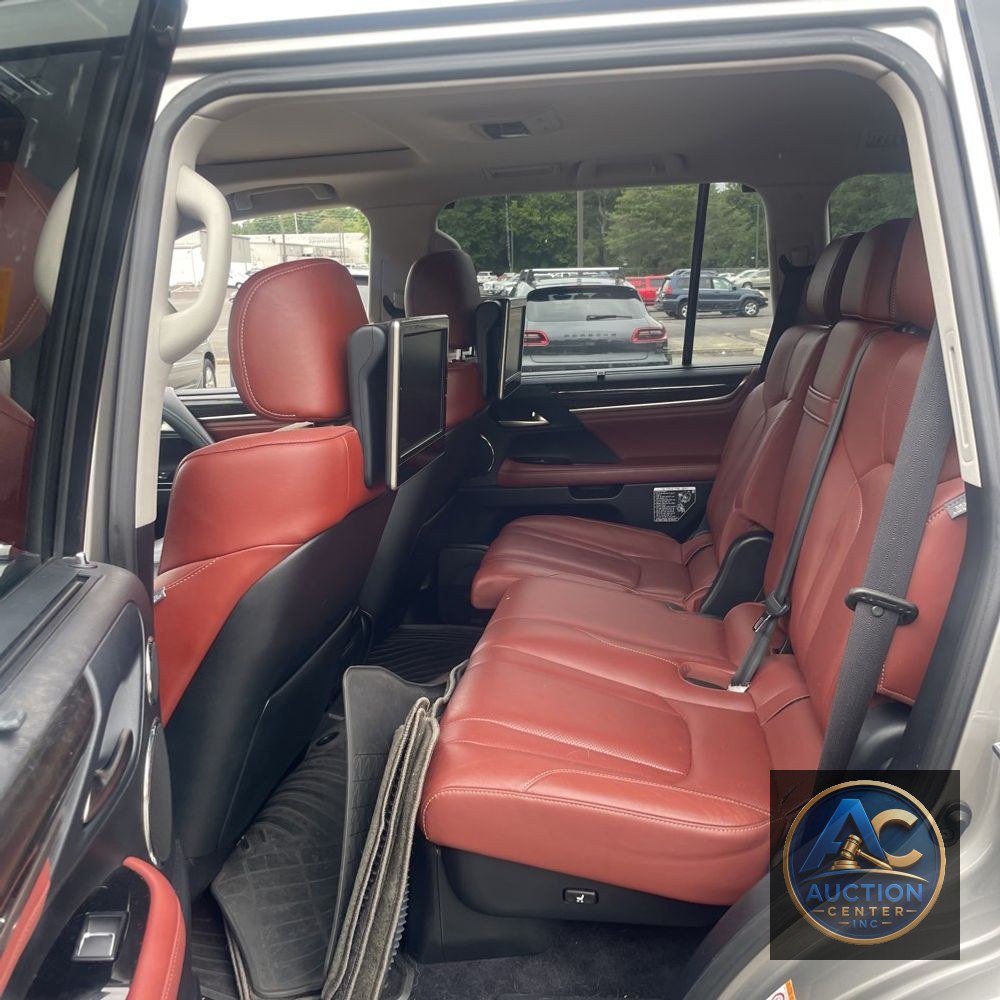 2017 Lexus LX 570 Base