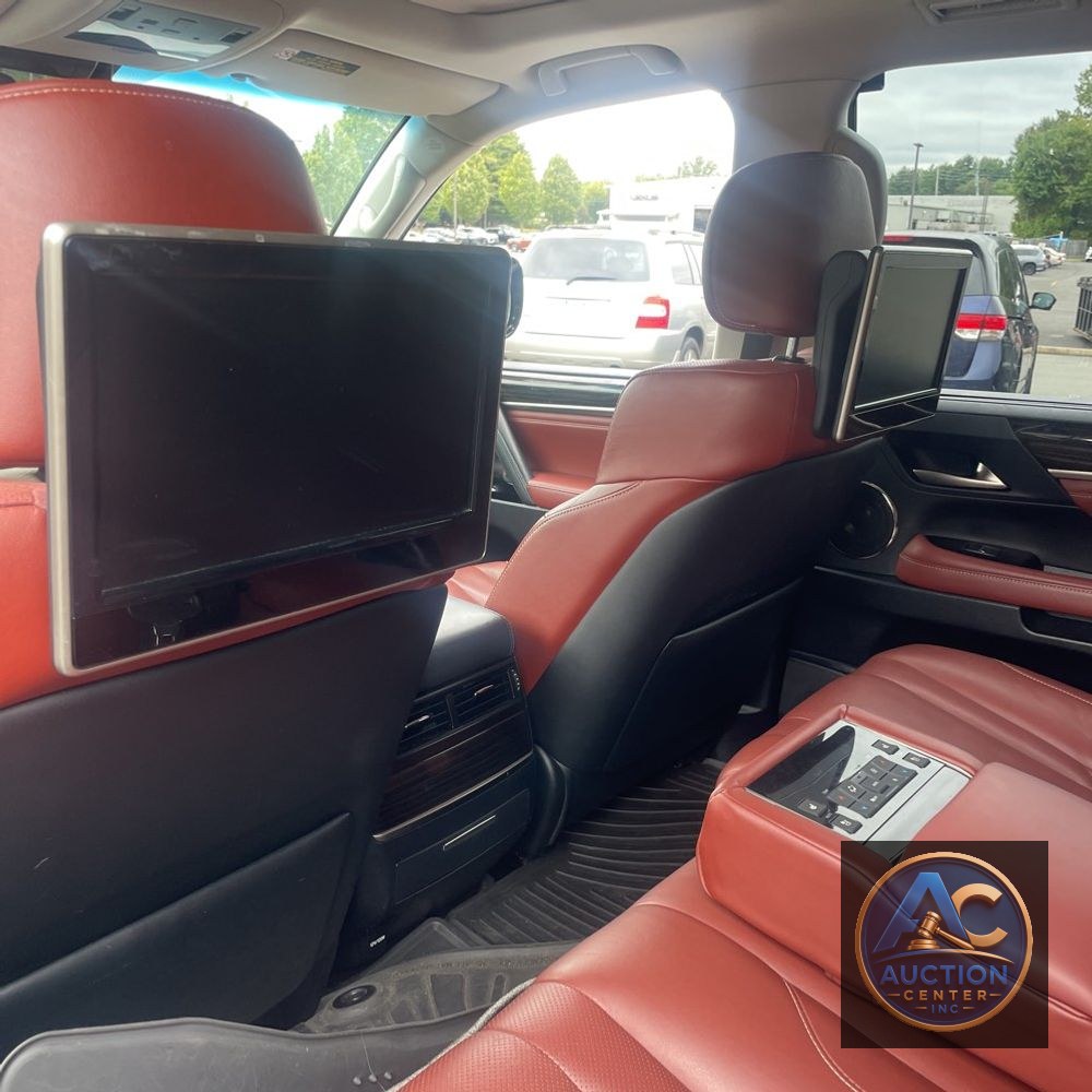 2017 Lexus LX 570 Base