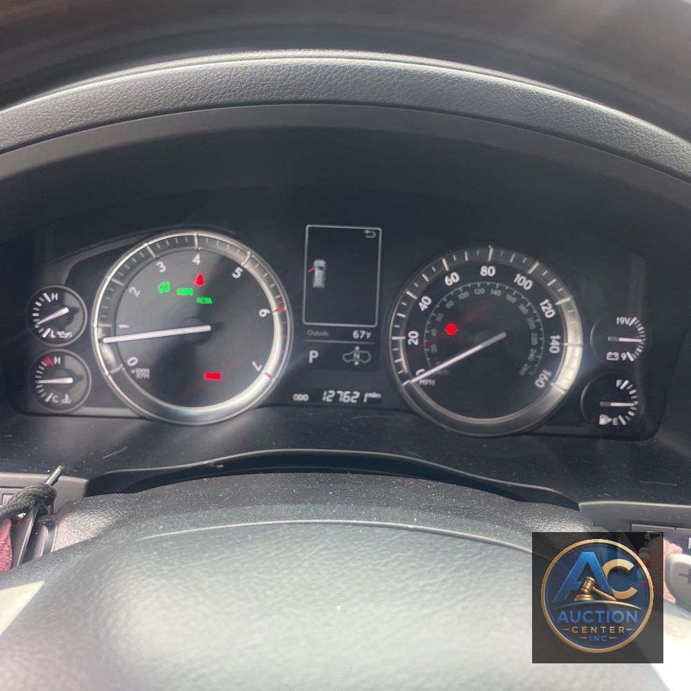2017 Lexus LX 570 Base