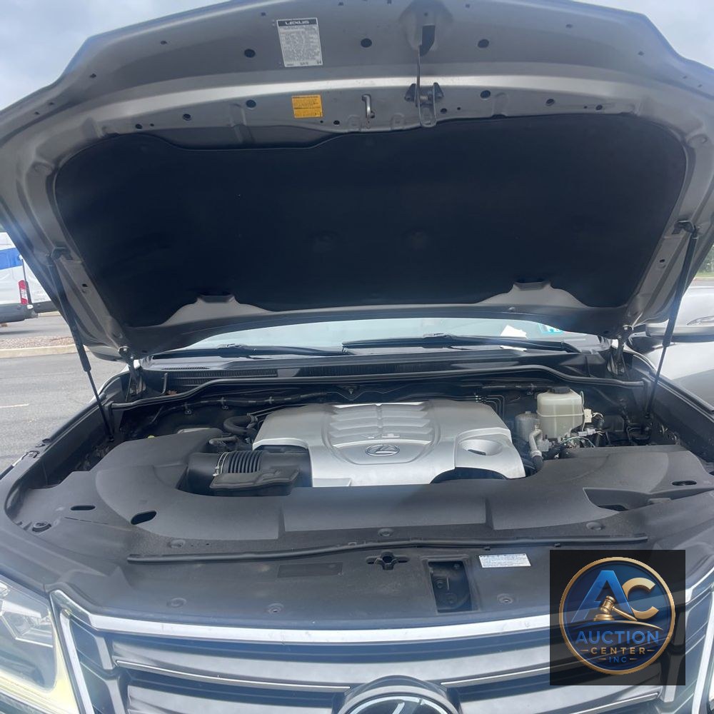 2017 Lexus LX 570 Base