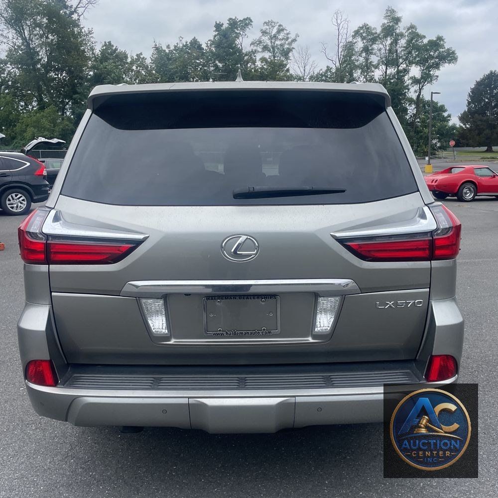 2017 Lexus LX 570 Base